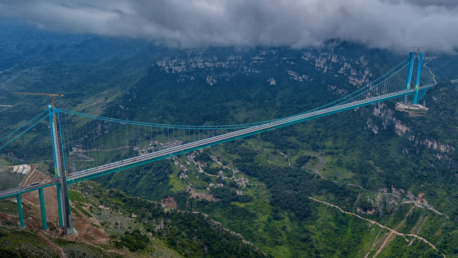 How The World's Highest Bridge Slashed A 2-Hour Commute To Just 2 Minutes