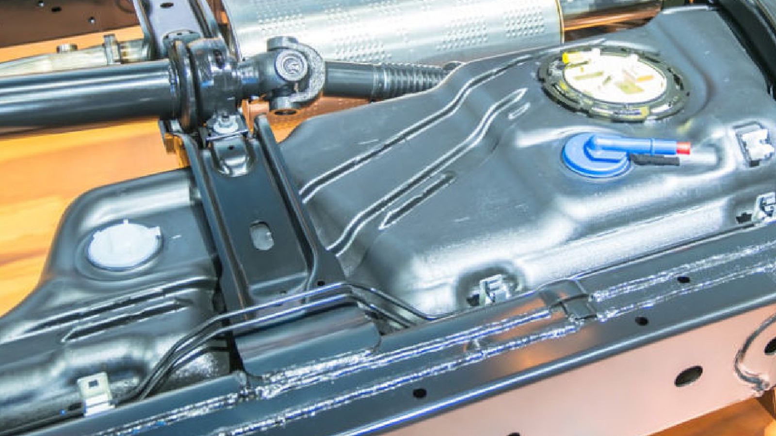 How To Properly Flush A Gas Tank