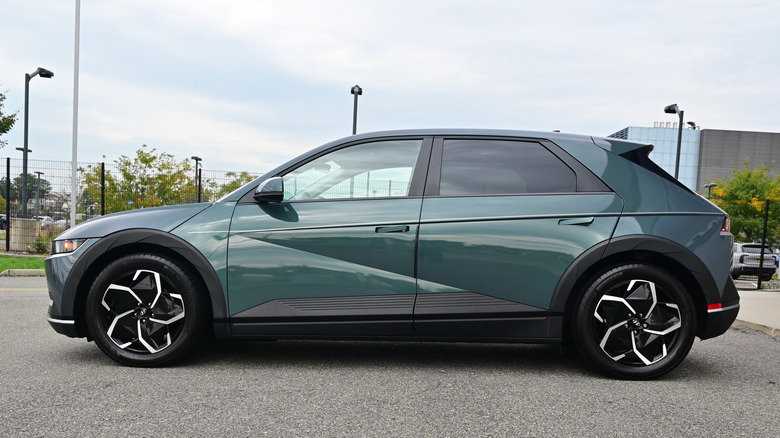 A 2022 Hyundai Ioniq 5 SE from the side.