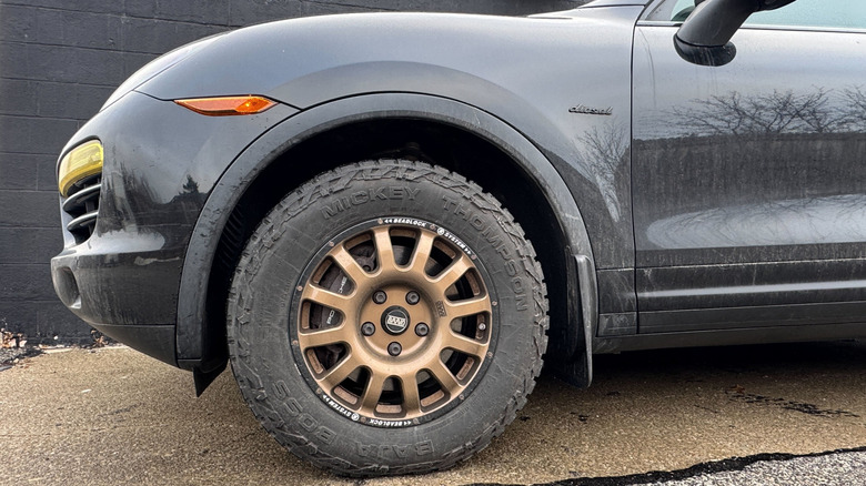 Cayenne Diesel front tire