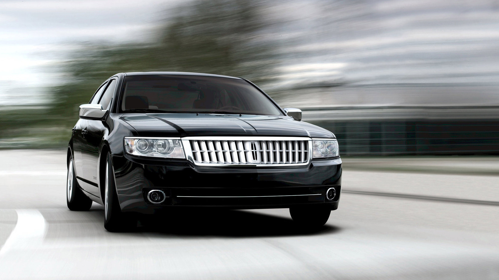 Want Luxury on a Budget? Not Every Old Premium Car Is Worth Buying