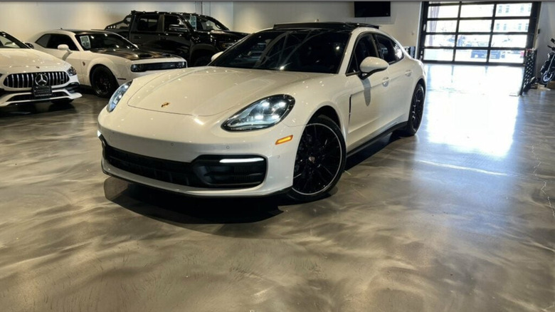 A white 2021 Porsche Panamera.