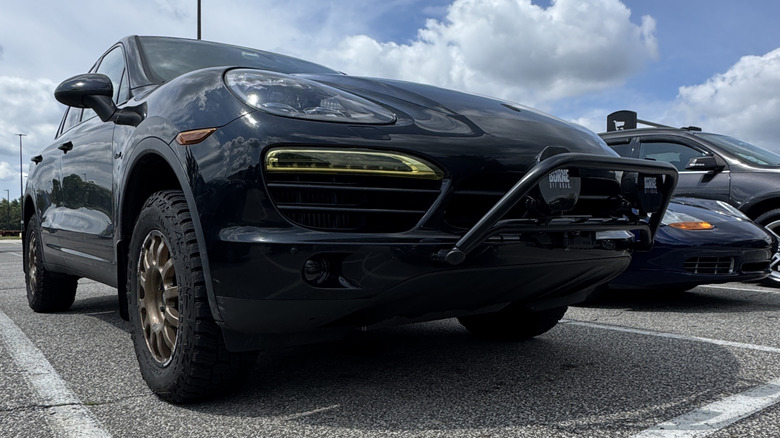 Cayenne with bumper reinstalled