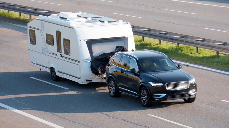 Towing a big trailer with a Volvo SUV