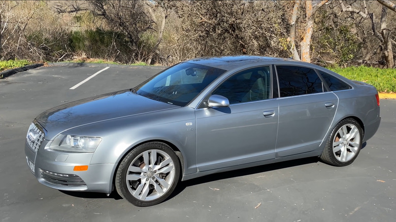 A silver third-generation Audi S6 V10