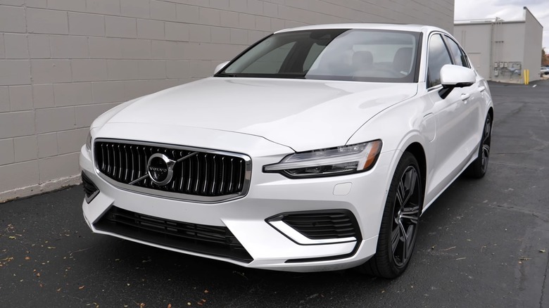 A parked white Volvo S60 T8