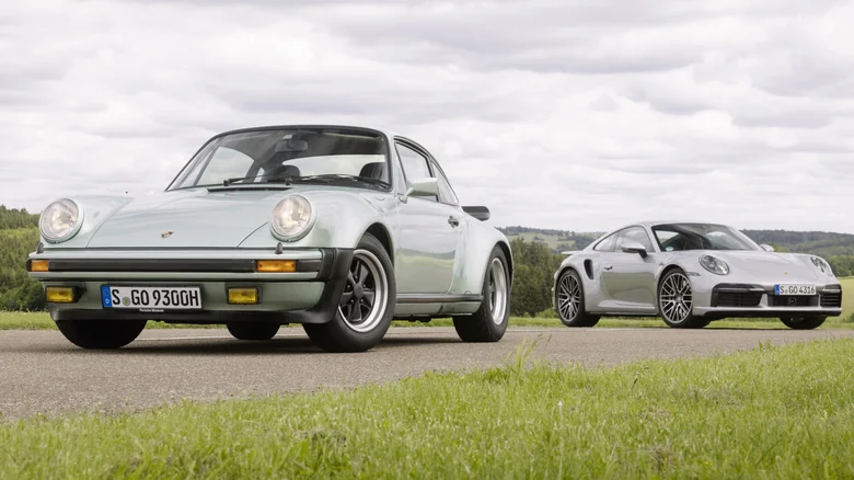 Inflația în acțiune: Cât costă un Porsche 911 Turbo în 1976 vs. 2026
