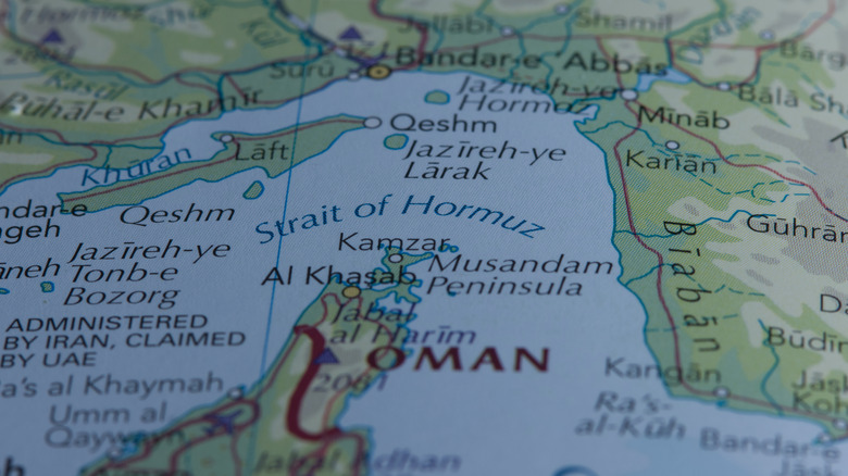 Map showing Oman's territory across the Strait of Hormuz from Iran