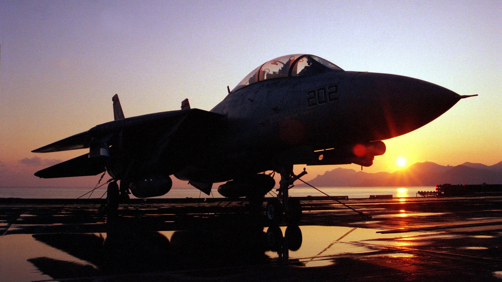 Iran Was The Last Country Flying The F-14 Tomcat, Here's Why
