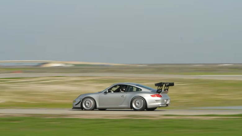 997 GT3 on track