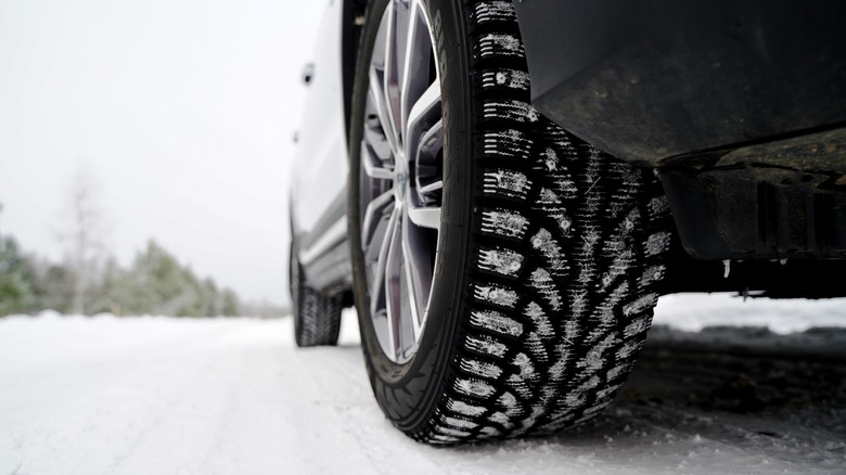 Winter tires on snow