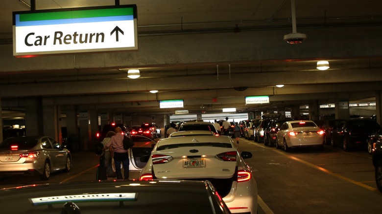 Car rental return at Atlanta-Hartsfield International Airport