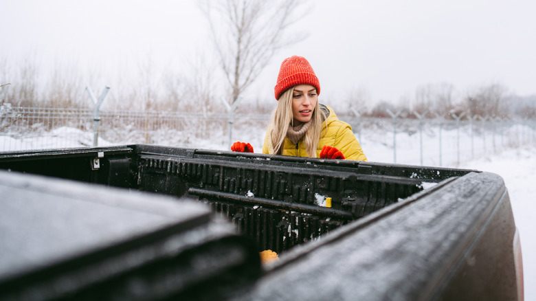 Is It Safe To Use A Tonneau Cover When It's Snowing?