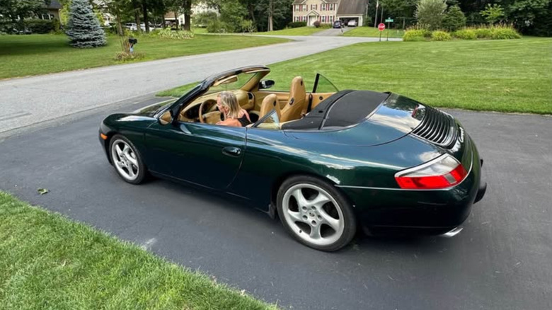 Green 911 Cabrio