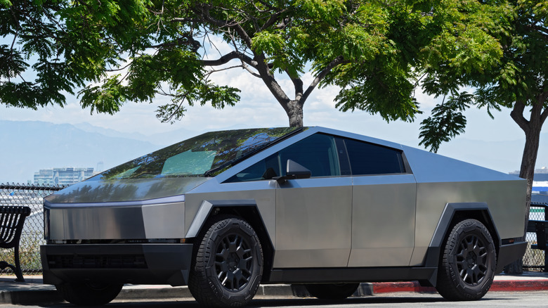 Tesla cybertruck at the beach