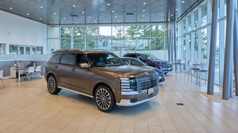 A Hyundai dealership featuring the brand's modern retail design, part of a nationwide transformation focused on elevating customer experience. Photo taken at D'Arcy Hyundai on September 05, 2025, in Joliet, Illinois.