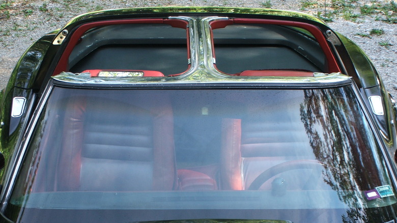 Close up of the T-top roof of a Chevrolet Corvette