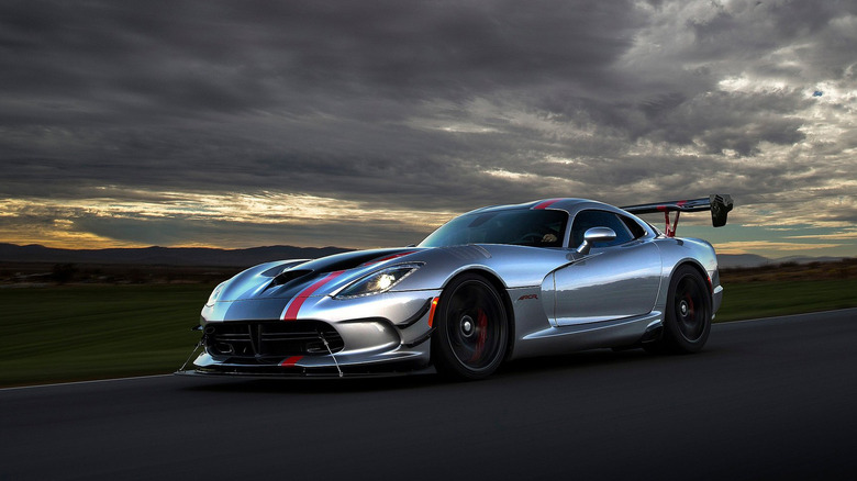 2016 Dodge Viper ACR on track front 3/4 view