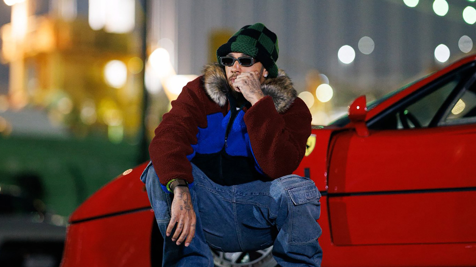 Lewis Hamilton Drifting A Ferrari F40 Around Tokyo With Kim Kardashian Is The Coolest Hard Launch Ever Lewis Hamilton Drifting A Ferrari F40 Around Tokyo With Kim Kardashian Is The Coolest Hard Launch Ever