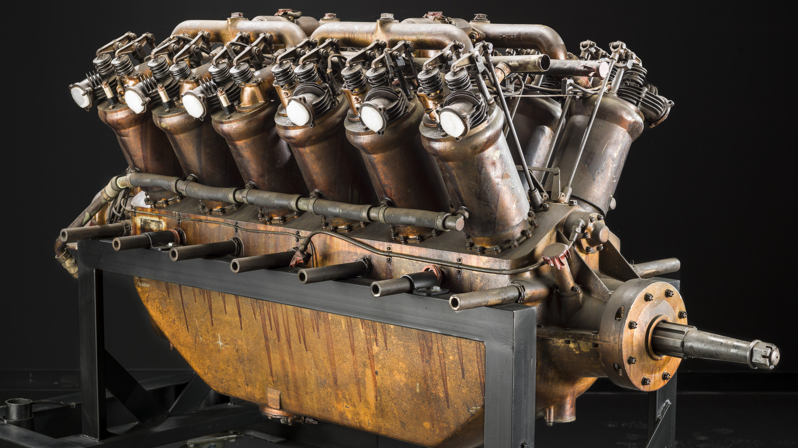 jalopnik.com - Nico DeMattia - The Liberty V12 Aircraft Engine Was Designed In A Hotel Room And Forged Lincoln