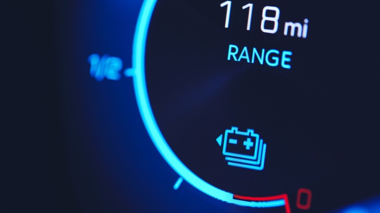 An EV battery gauge showing a remaining range of 118 miles