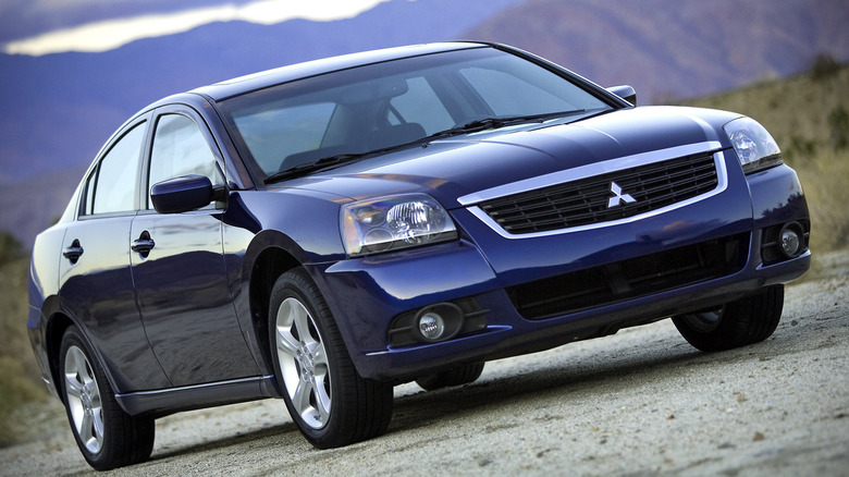 Mitsubishi Galant