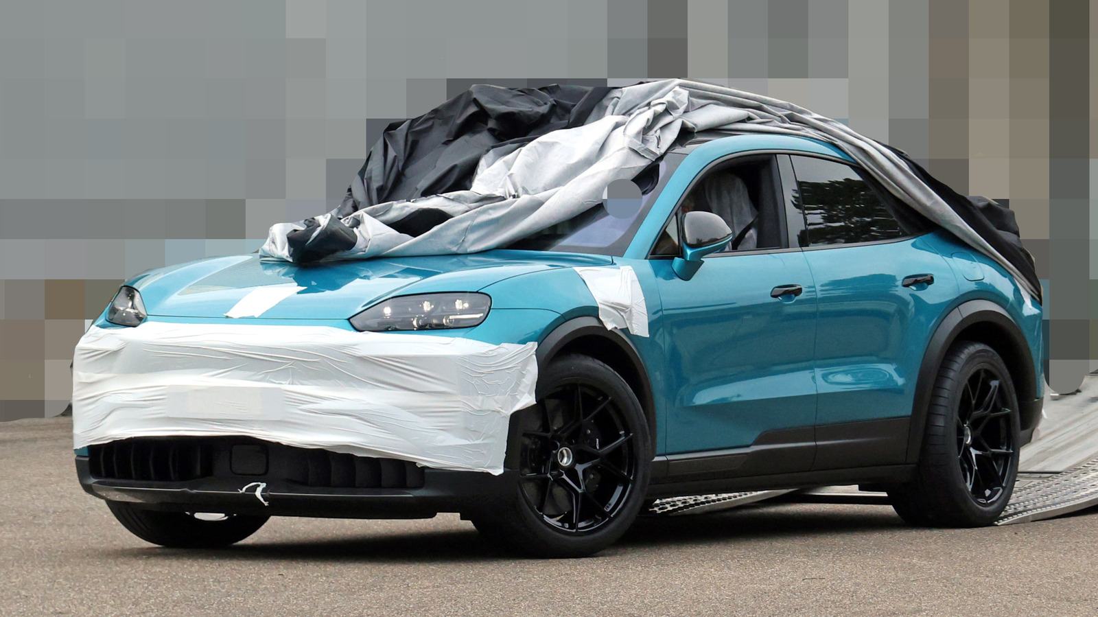 Man, The Electric Porsche Cayenne Turbo GT Is Gonna Be So Freakin' Good