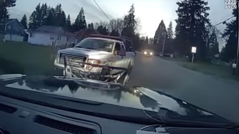 Thurston County Sheriff's deputies arrested a convicted felon with nearly 100 arrests on his record following a high-speed chase through Olympia ending in Lacey Sunday night.