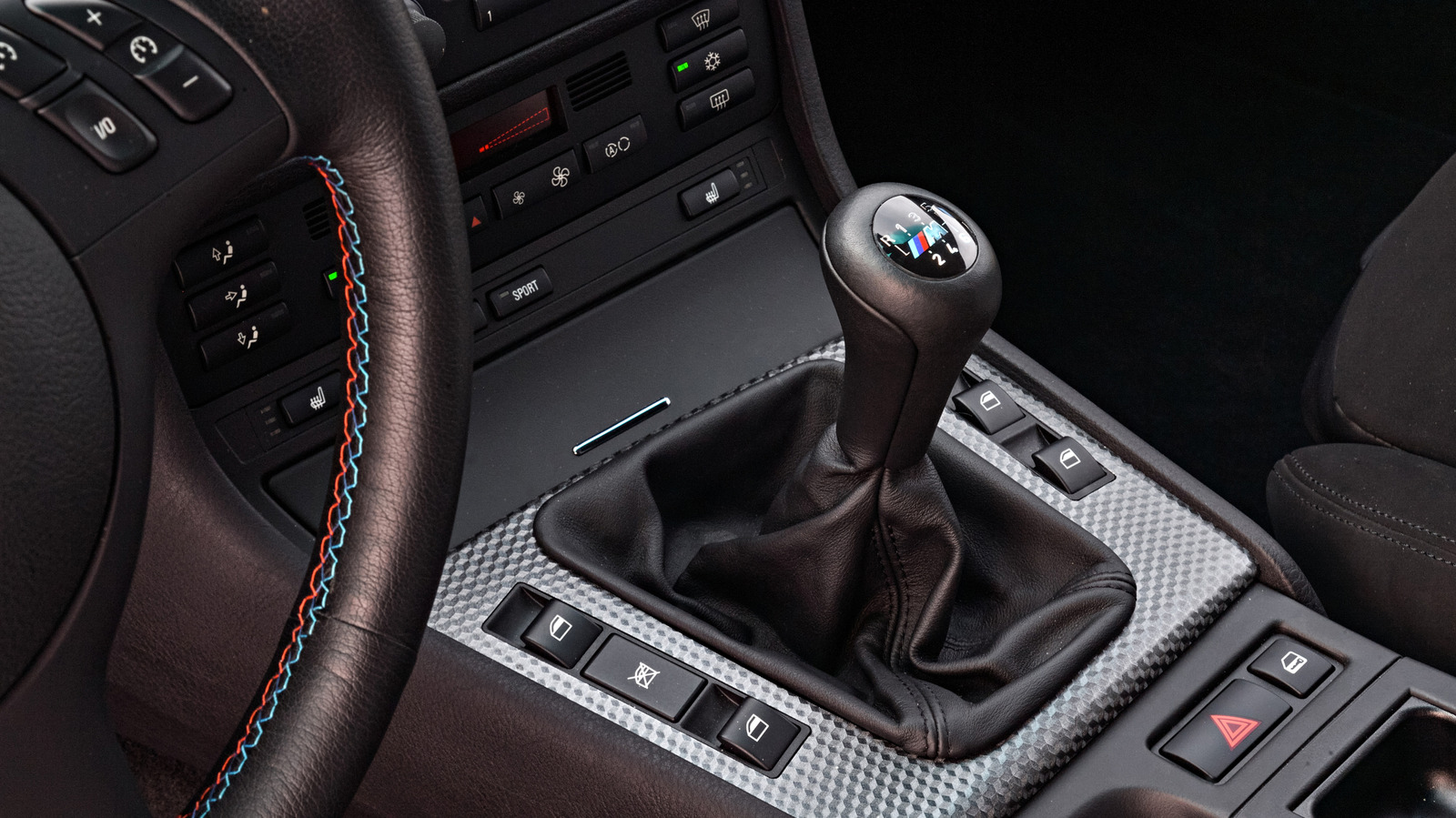 5 Manual Transmission Cars That Can Out-Accelerate Their Automatic Siblings