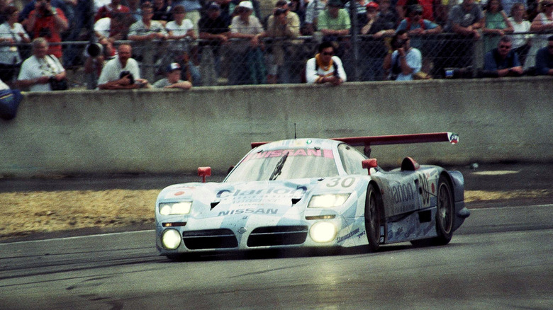 Nissan R390 GT1 at Le Mans