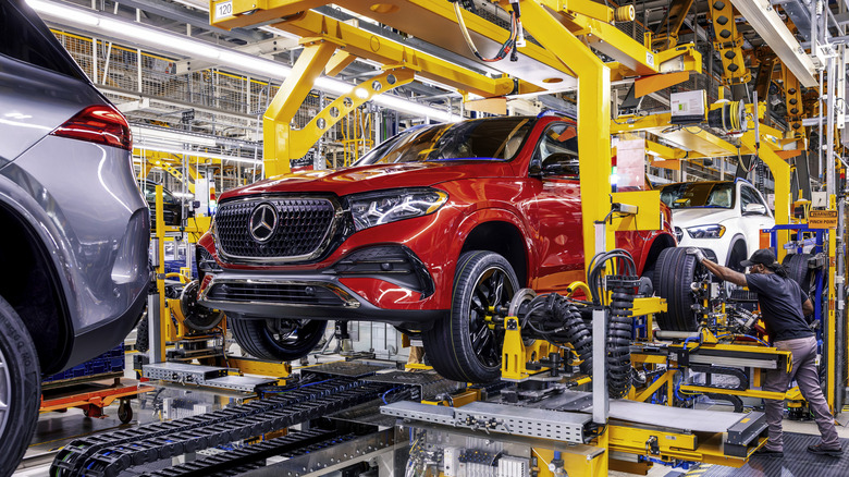Vehicles on the assembly line at the Mercedes-AMG Alabama plant