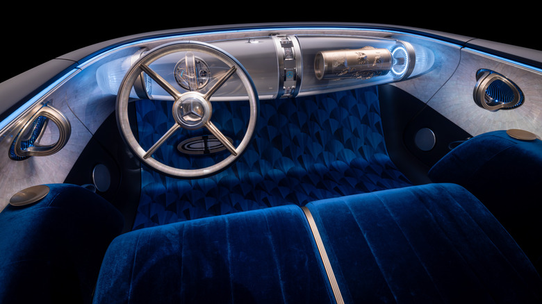 Interior of the Mercedes-Benz Vision Iconic concept
