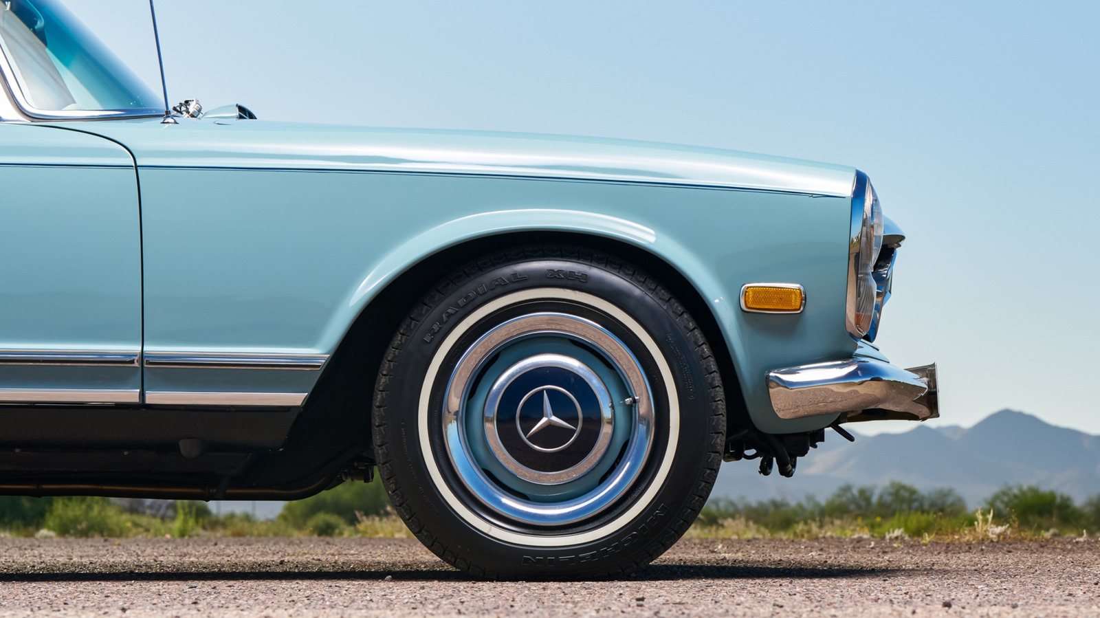 Michelin Pioneered The Asymmetric Tire Tread, Here's Why It Was Revolutionary