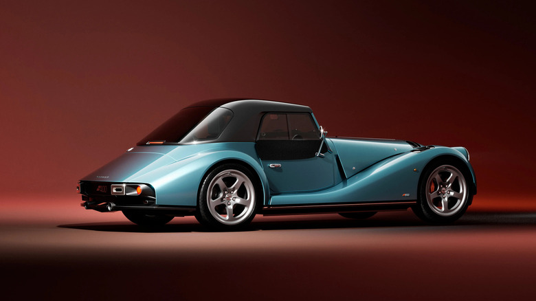 Morgan Supersport 400 from the rear three quarter