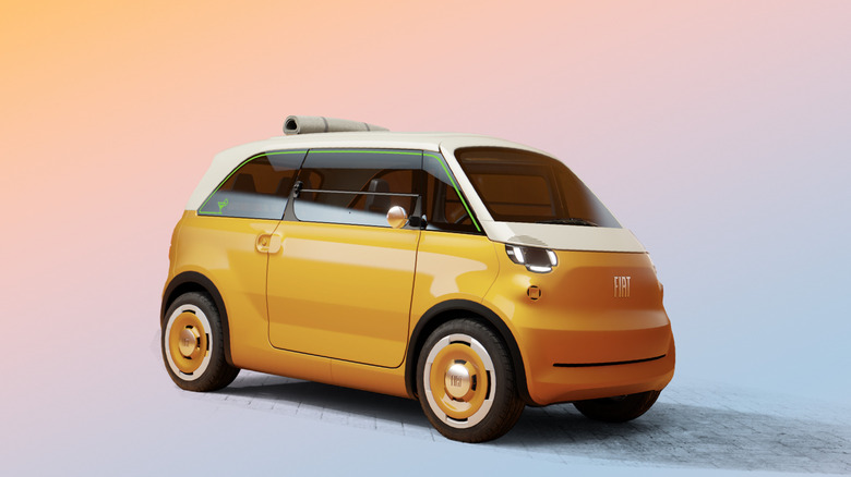 Front 3/4 view of the orange and white Fiat Multiplina