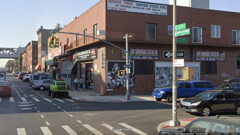 Maps screenshot showing the trar on Andreas Stylianou Way