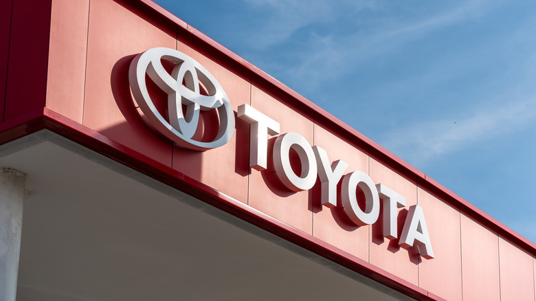 Toyota dealership Facade and billboard in Guadalajara, Jalisco, Mexico, with visible logo, Oct. 2, 2025.