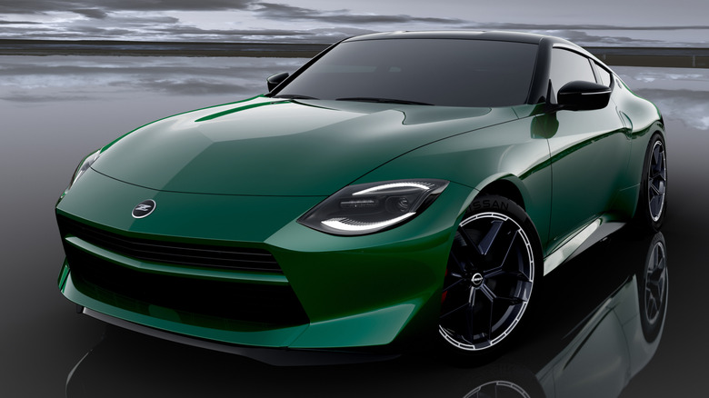 Front 3/4 view of a green 2027 Nissan Fairlady Z