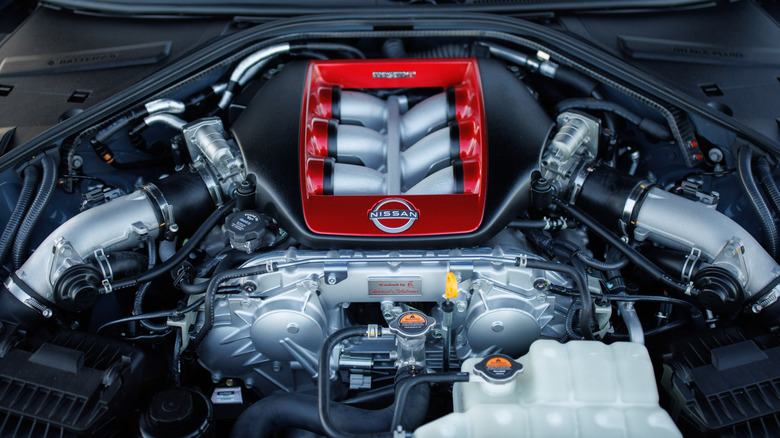 Nissan GT-R VR38 engine