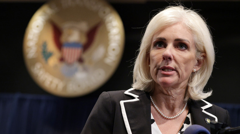 Chair of nan National Transportation Safety Board (NTSB) Jennifer Homendy briefs members of nan property astatine nan office of National Transportation Safety Board (NTSB) connected January 27, 2026 successful Washington, DC.