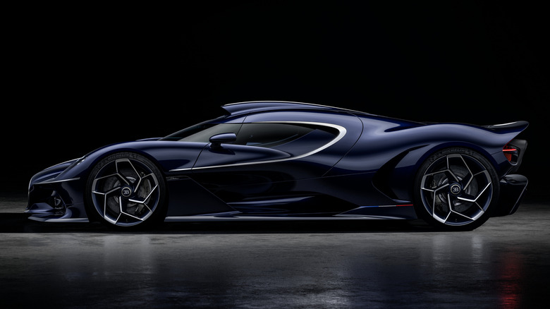 Side view of the Bugatti Destrier