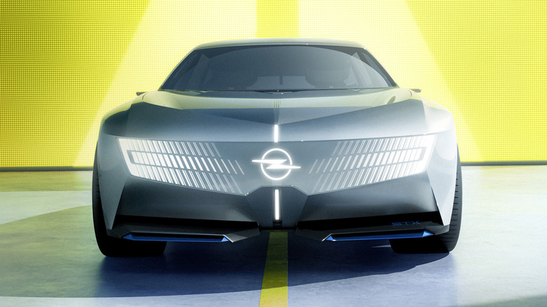 Front end of the Opel STX Concept