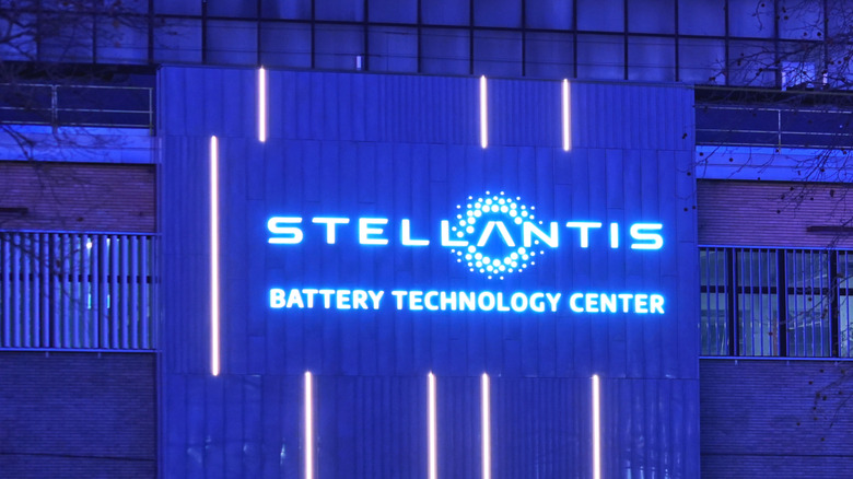 Stellantis logo