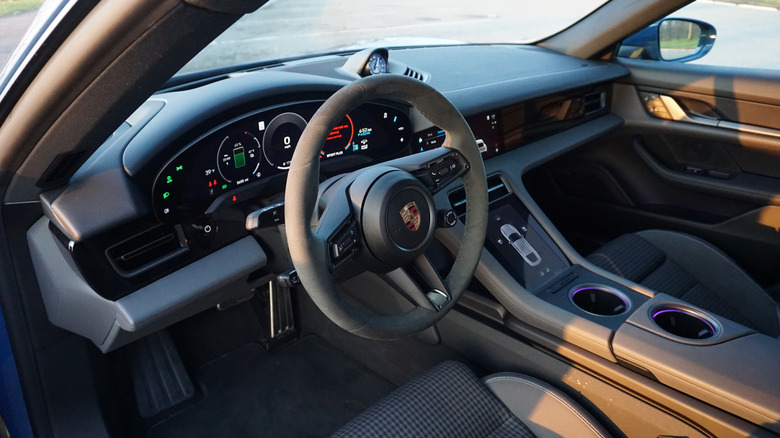2025 Porsche Taycan 4 interior