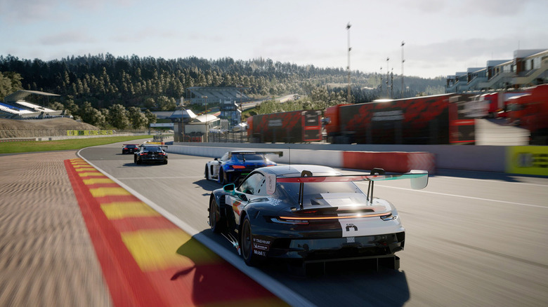 GT3 cars racing in RENNSPORT