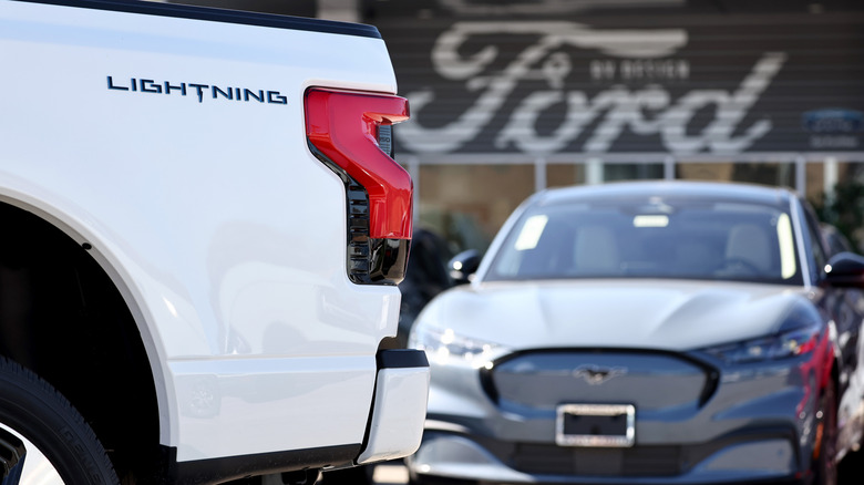 A Ford F-150 Lightning electric pickup truck is displayed for sale at a Ford dealership on August 21, 2024 in Glendale, California.
