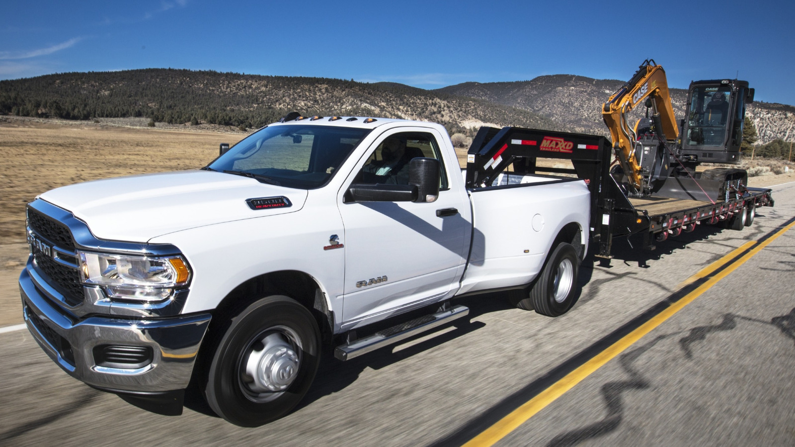 Regular and extended cab pickups nearly gone – these models still offer them