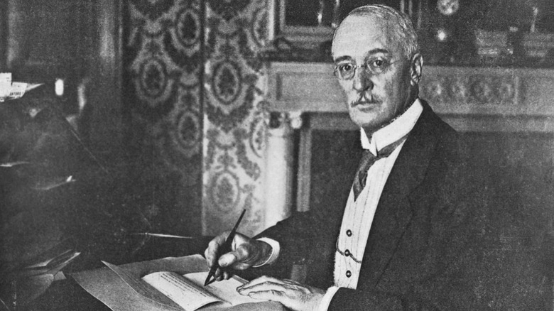 A black-and-white photograph of Rudolf Diesel