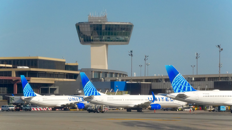 One of America's and the world's busiest airports, Newark Liberty Airport provides air travelers with domestic and international flights operated by 50 carriers.