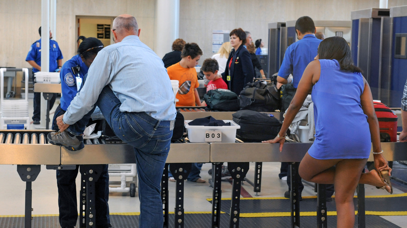 Shoes Stay On: TSA Is Considering Dumping Flying's Most Annoying Rule